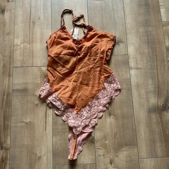 NWT Free People X We Are HAH Thanks for Nothin Bodysuit Brown Sugar Sz L - Picture 8 of 10